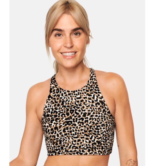 Outdoor Voices Other - Outdoor Voices Move Free Leopard Crop Top